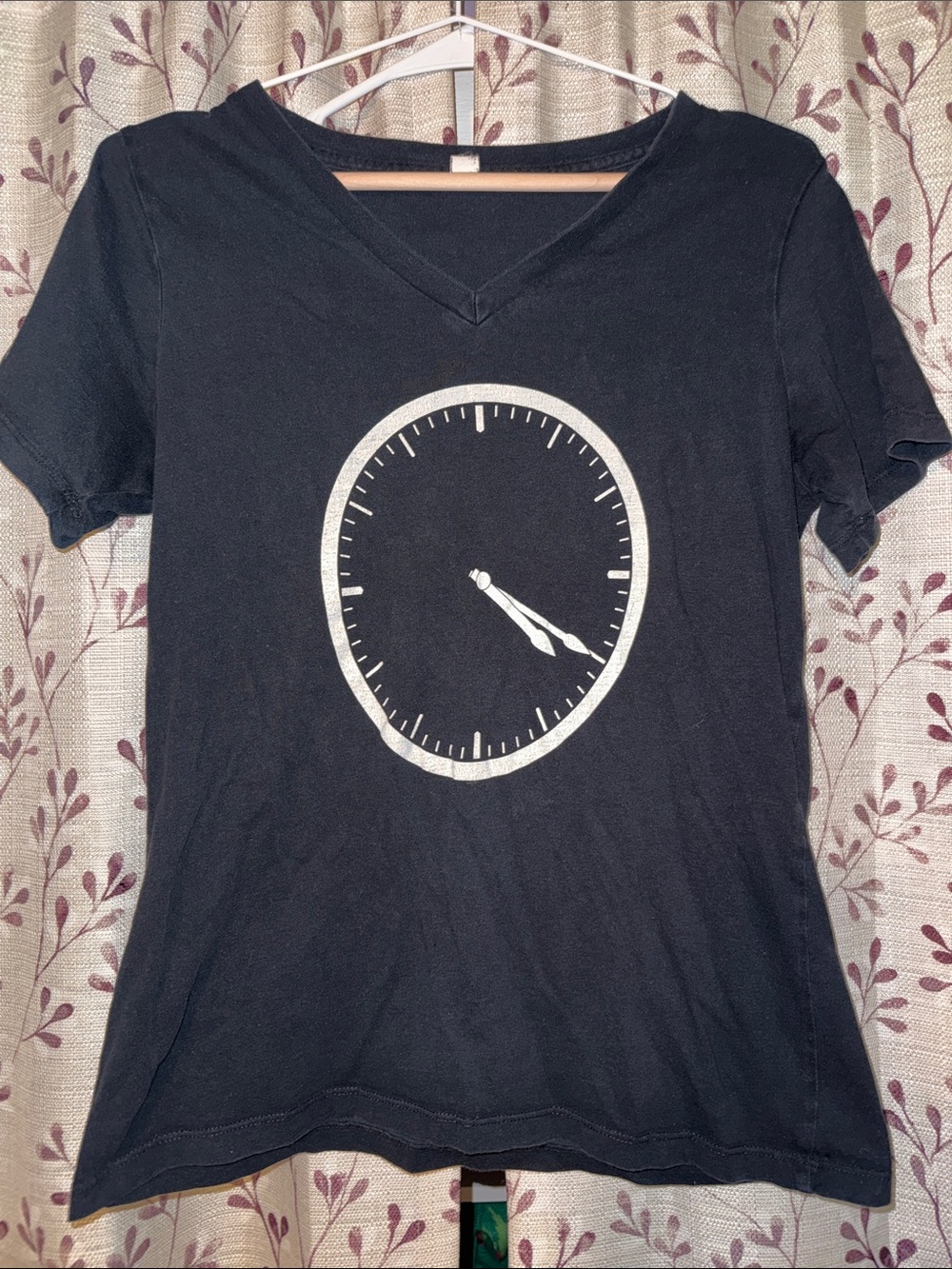 H&M Black V‑Neck Tee